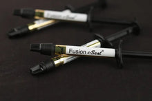 Prevest Fusion I Seal | Light-Cure Glass Ionomer Composite Cement